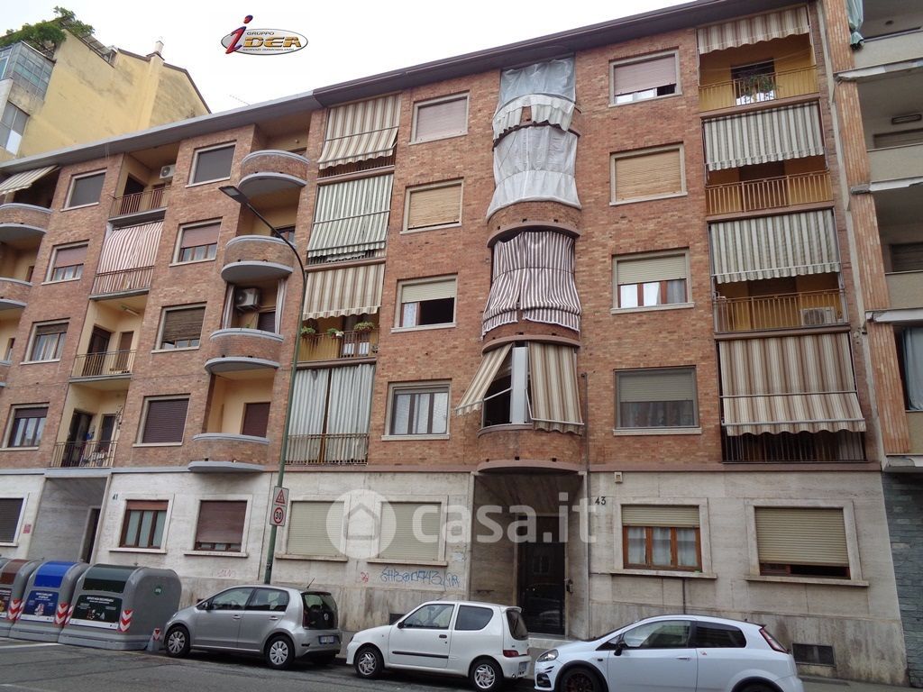 Appartamento in Vendita in Via Paisiello 43 a Torino
