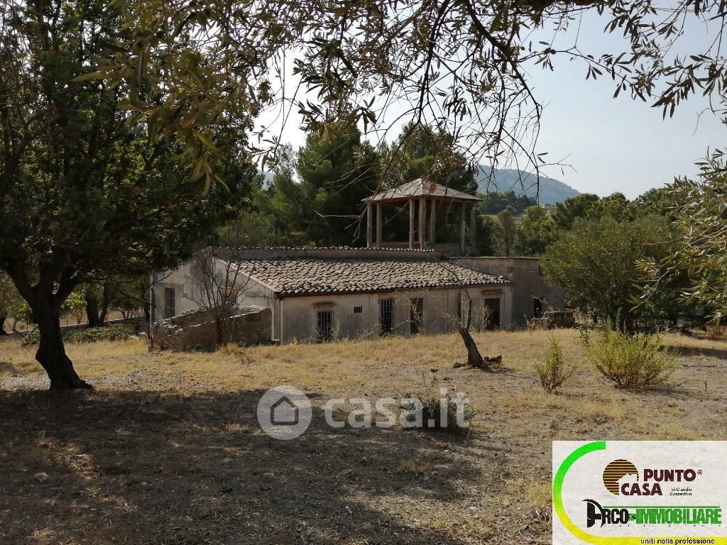 Rustico/Casale in Vendita in Contrada Serra Vaccara a Termini Imerese