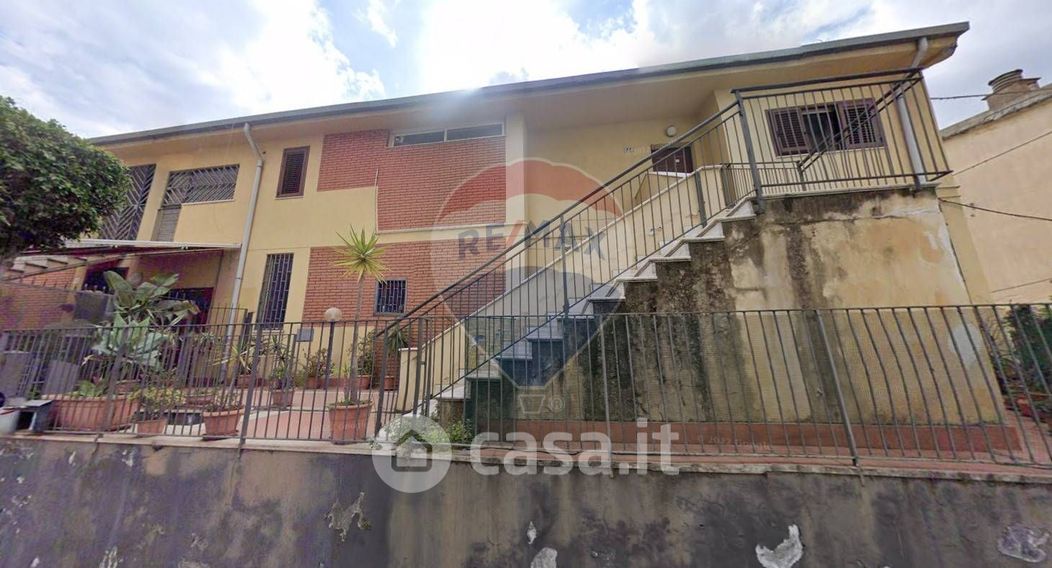 Appartamento in Vendita in Via Divisione Julia 37 a Catania