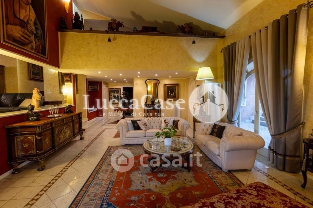 Villa in Vendita in Via Arno 12 a San Miniato