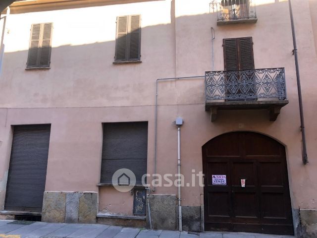 Palazzo in Vendita in Via Quintino Sella a Asti