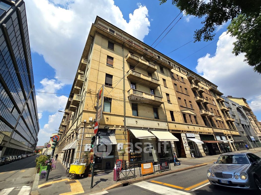 Appartamento in Vendita in Via Nizza a Torino