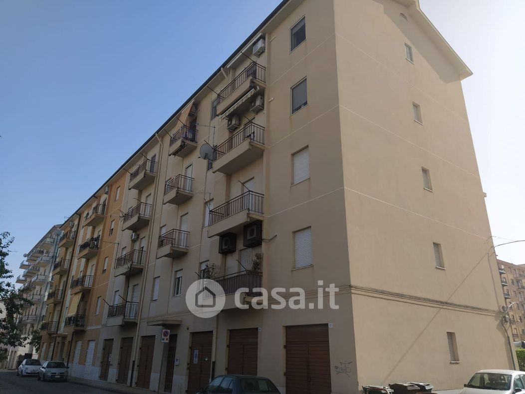 Appartamento in Vendita in Carlo Pisacane 23 a Caltanissetta
