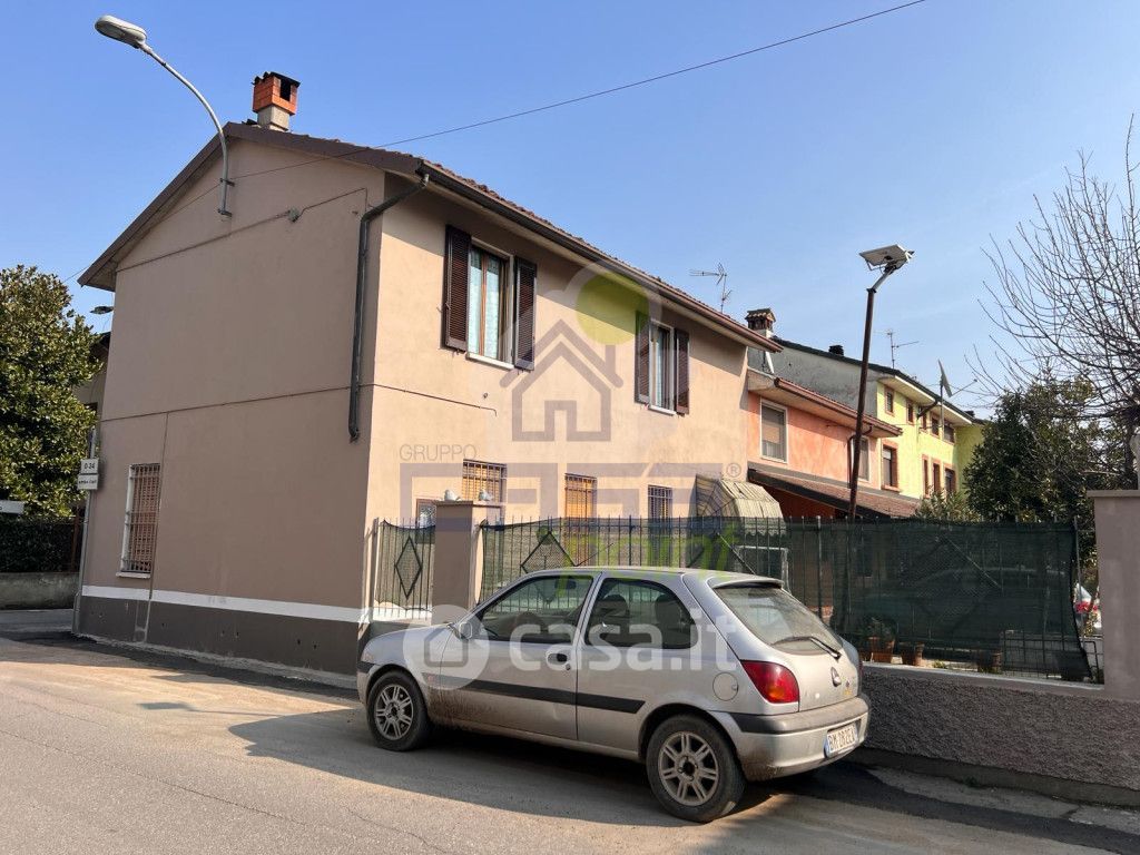 Casa indipendente in Vendita in Via Roma a Villachiara