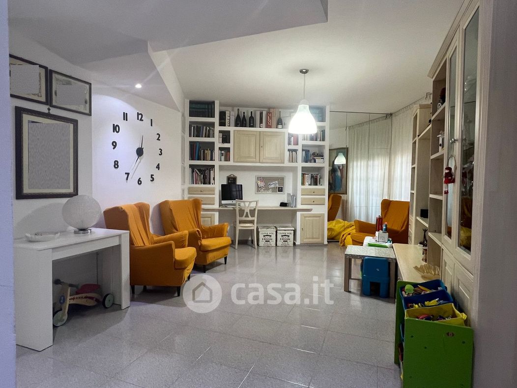 Appartamento in Vendita in Via Monsignore Blandamura 4 a Taranto