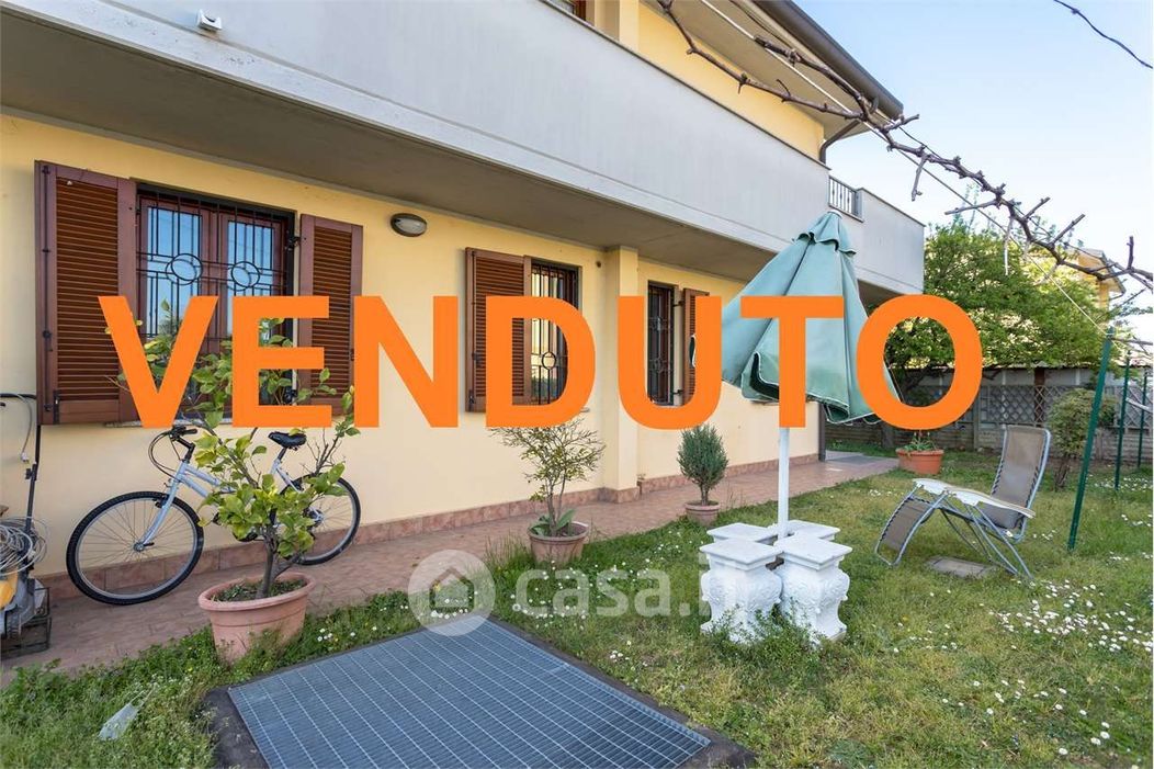 Appartamento in Vendita in Via Europa 2 B a Grezzago