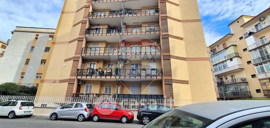 Appartamento in Vendita in Via Antonio de Viti de Marco 5 a Bari