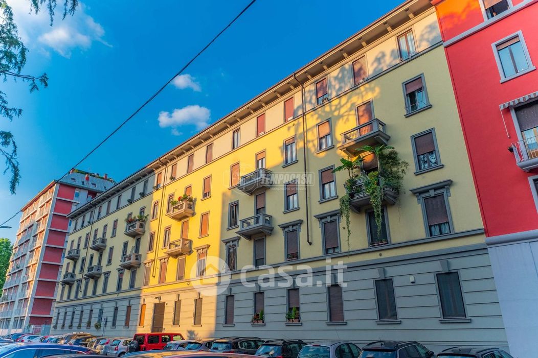Appartamento in Vendita in Via Paolo Veronese 2 a Milano