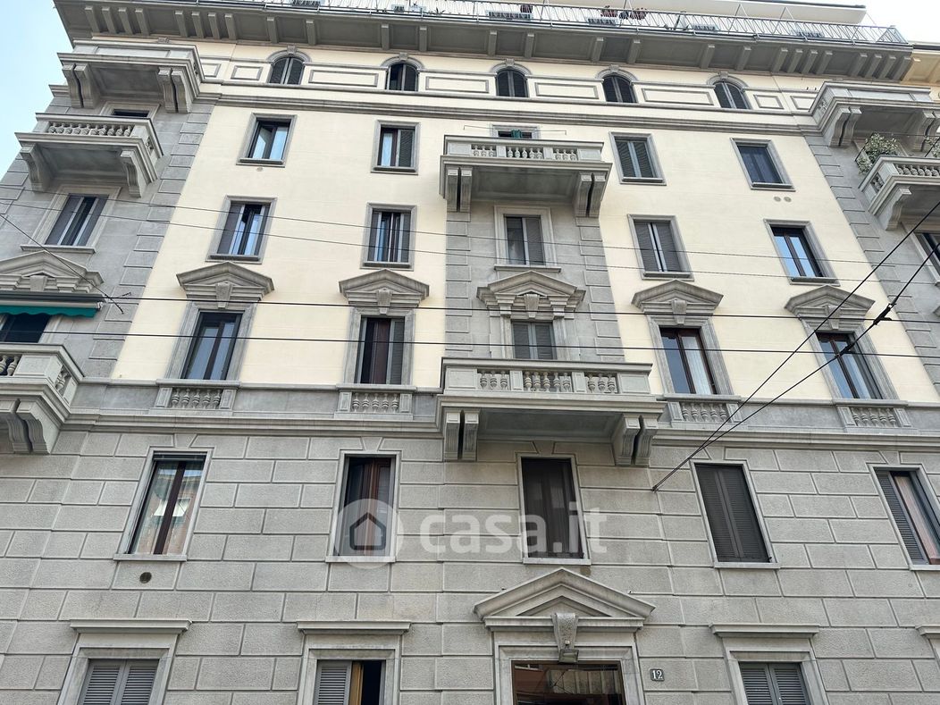 Appartamento in Affitto in Via degli Imbriani a Milano