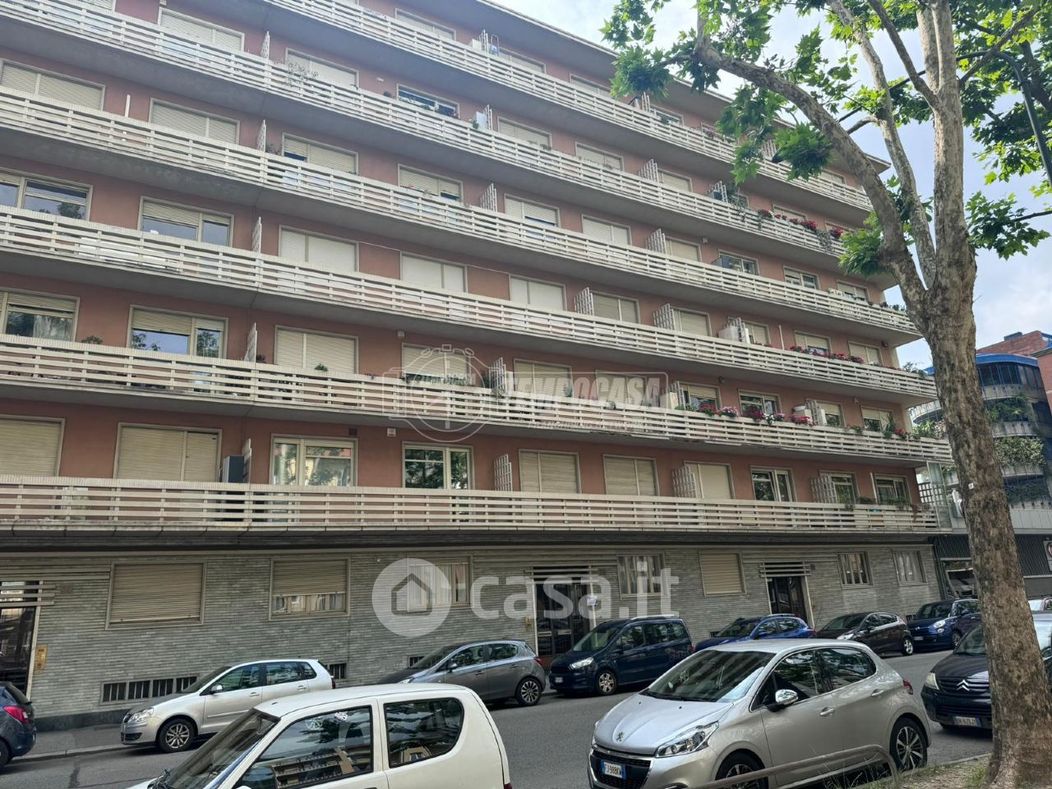 Appartamento in Vendita in Corso Monte Grappa 28 a Torino