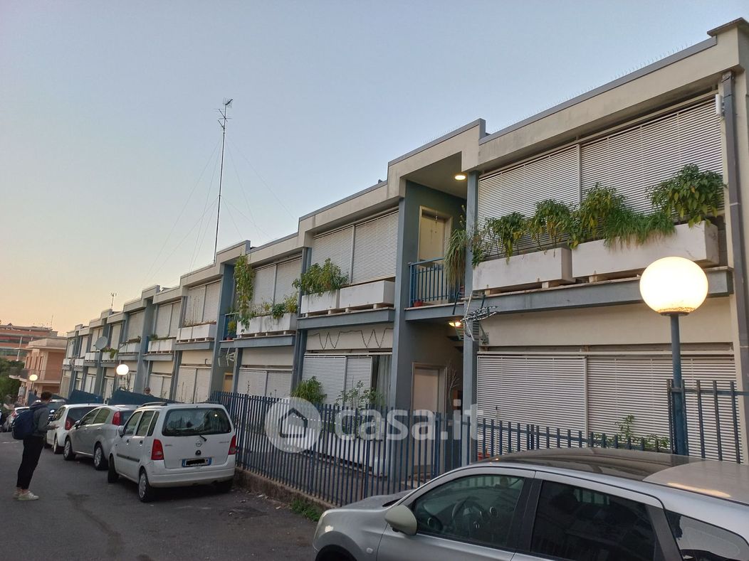 Appartamento in Vendita in Vibio Mariano 67 a Roma