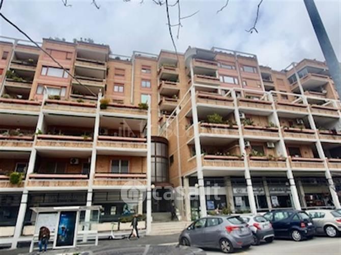 Appartamento in Vendita in Via Benedetto Croce a Roma