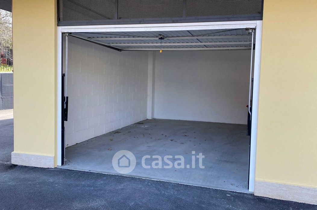 Garage/Posto auto in Vendita in Strada Marittima a Pontinia