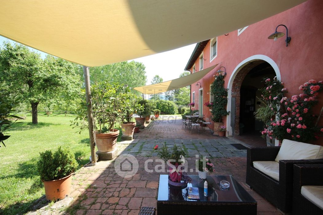 Villa in Vendita in Via della Pieve Santo Stefano 563 a Lucca