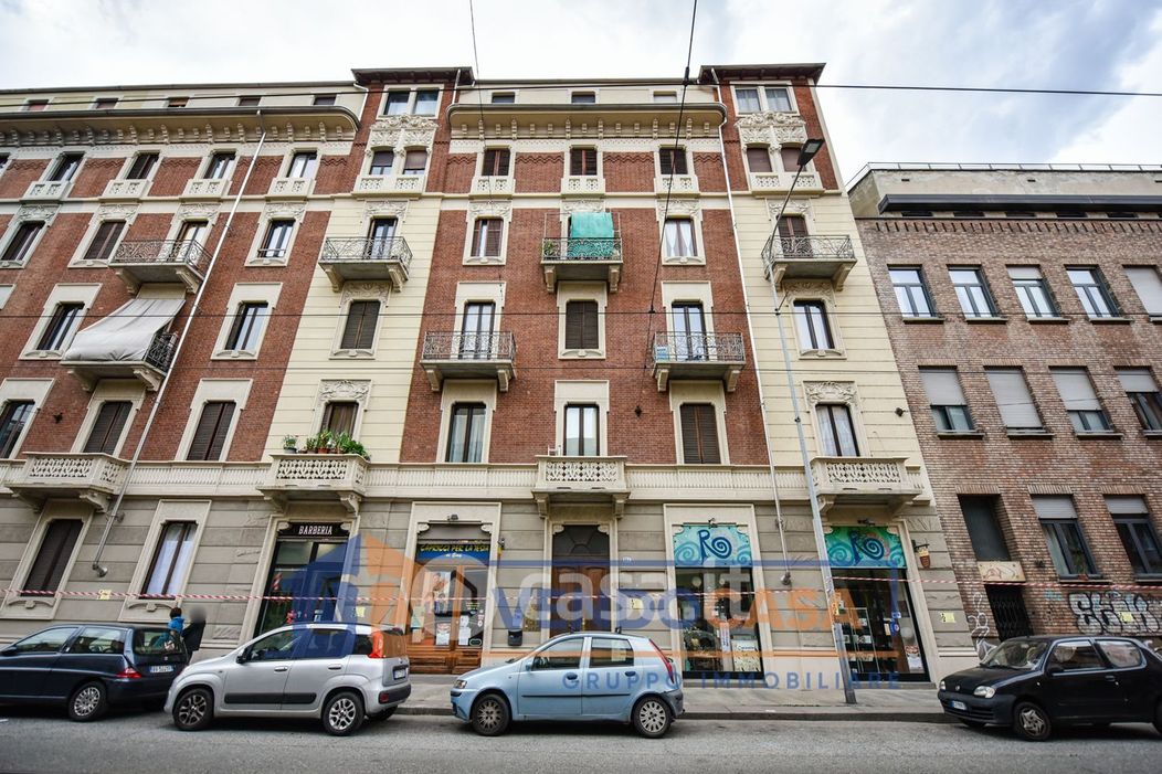Appartamento in Vendita in Via Madama Cristina 114 a Torino