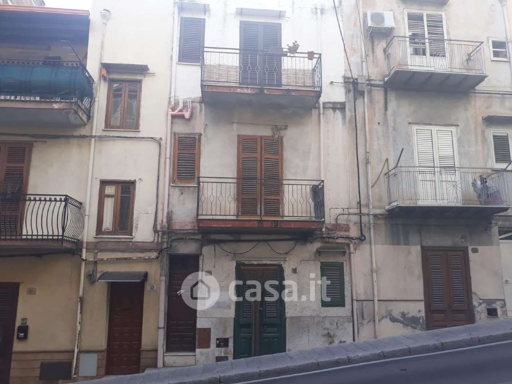 Appartamento in Vendita in Via Giuseppe Garibaldi a Carini