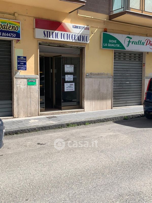Negozio/Locale commerciale in Affitto in Via Salvator Rosa a Benevento