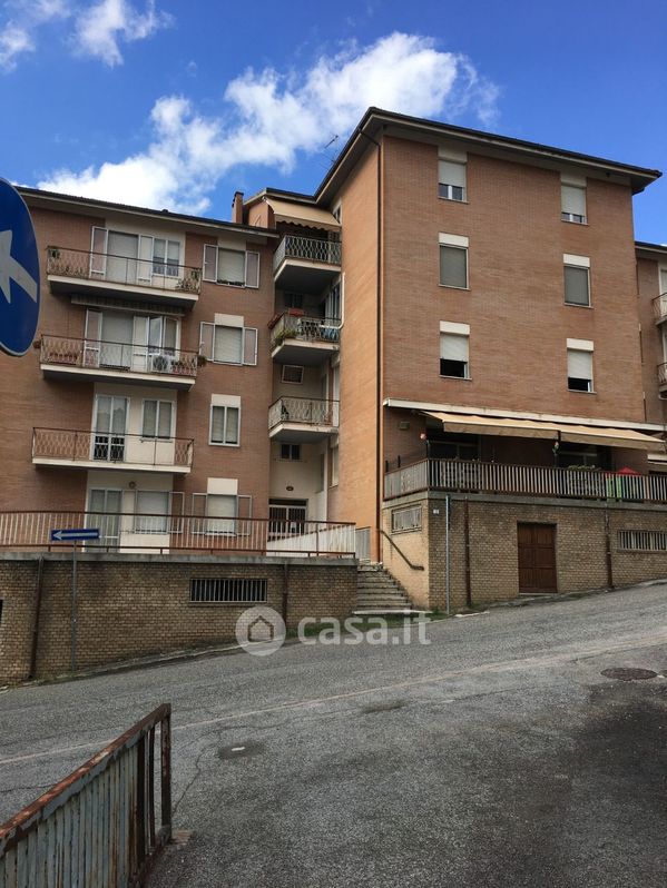 Appartamento in Vendita in Via Muzio Oddi a Urbino