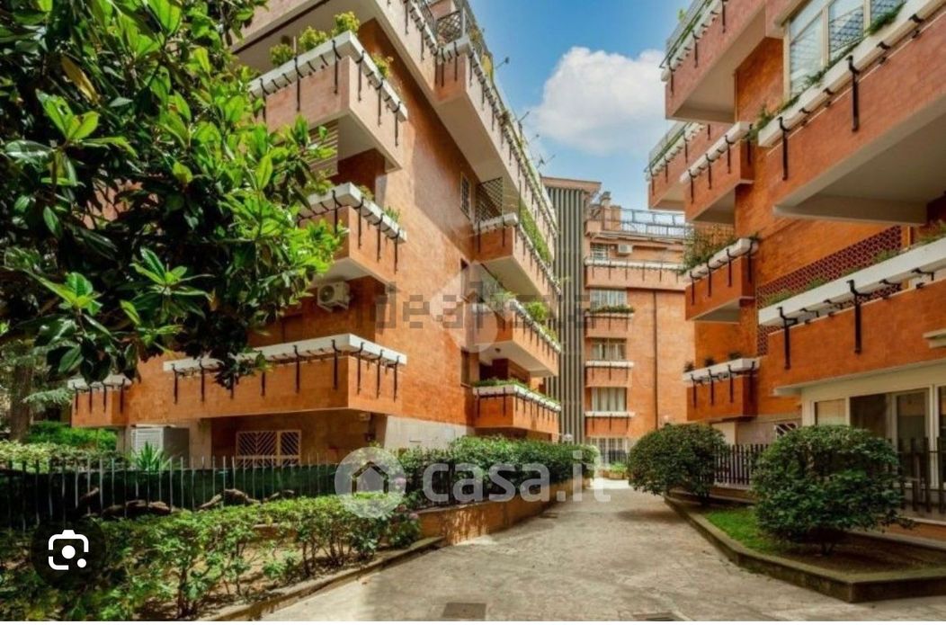 Appartamento in Vendita in Via Città di Castello a Roma
