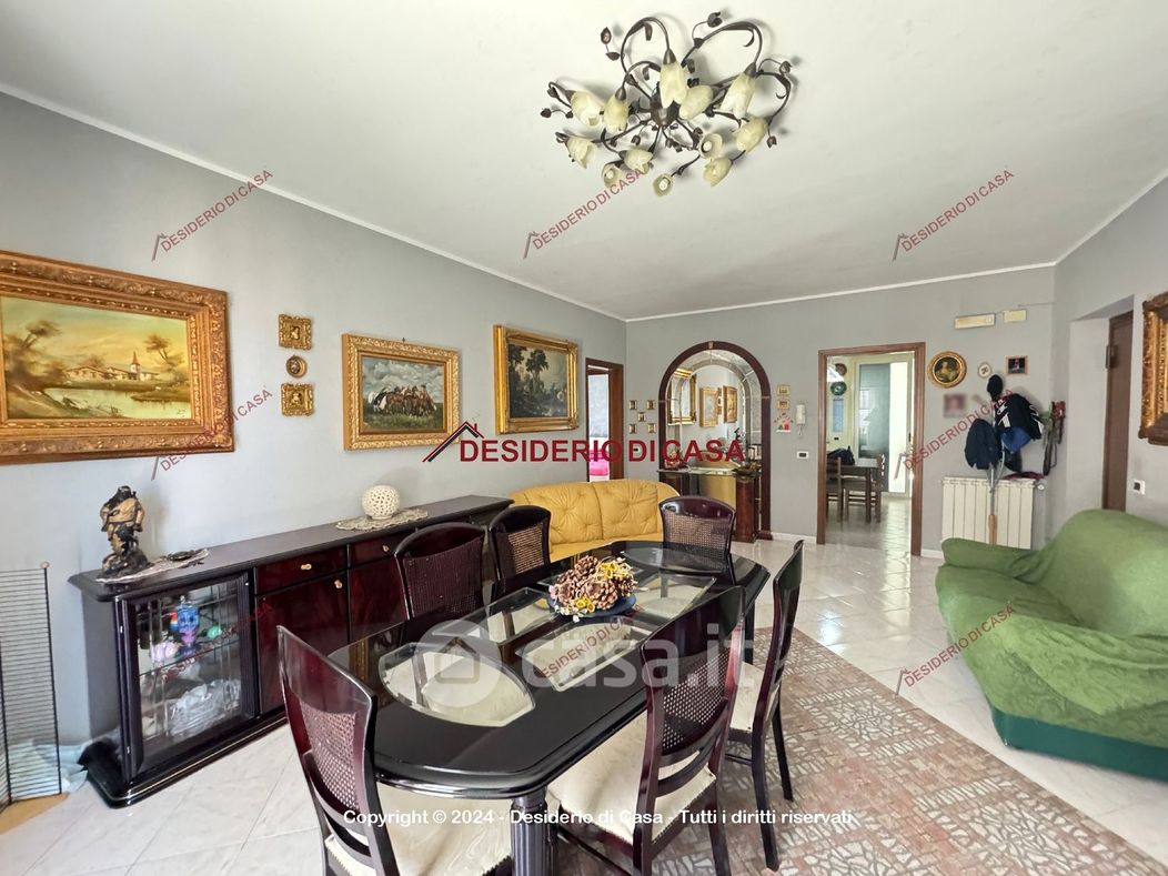 Appartamento in Vendita in Via Alcide De Gasperi 225 a Villabate