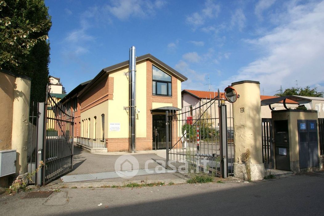 Laboratorio in Vendita in Via A.Corti a Bergamo
