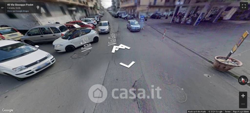 Appartamento in Vendita in Via Giuseppe Poulet 51 a Catania