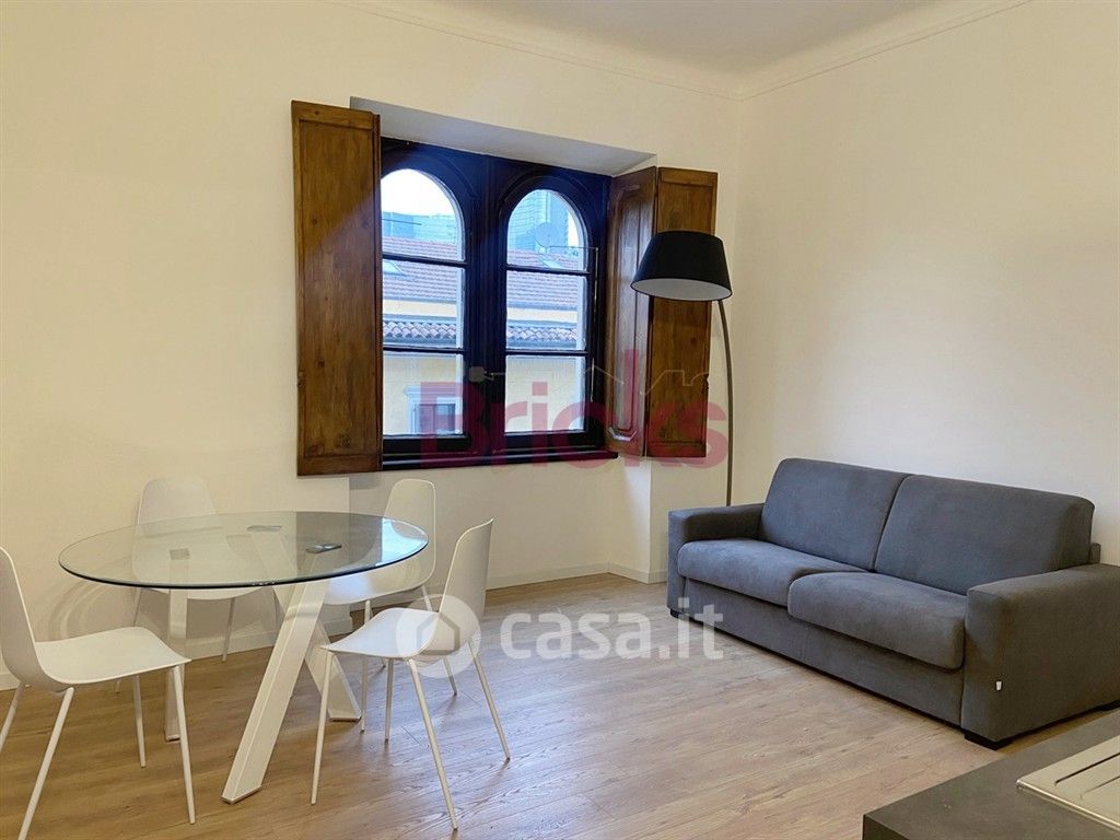 Appartamento in Affitto in Via Castelfidardo 10 a Milano