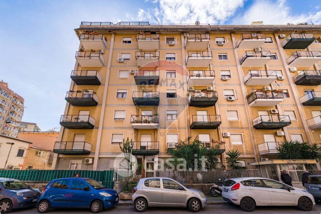 Appartamento in Vendita in Via Eduardo Narzisi 4 a Palermo