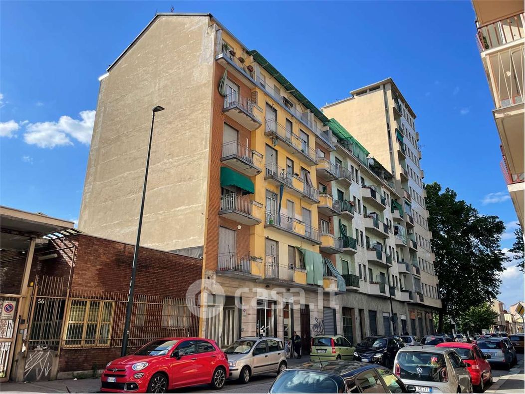 Appartamento in Vendita in Via Sette Comuni 52 a Torino