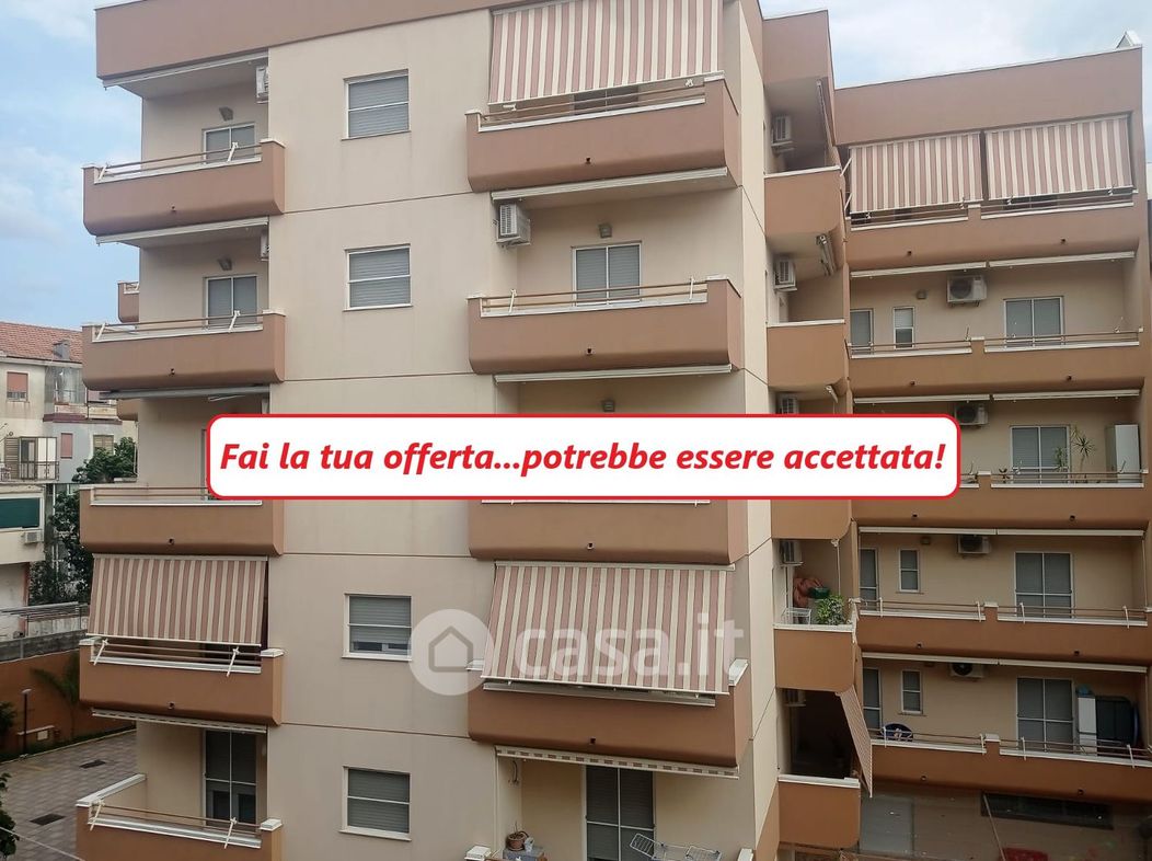 Appartamento in Vendita in Via Ciccarello diramazione quarta a Reggio Calabria