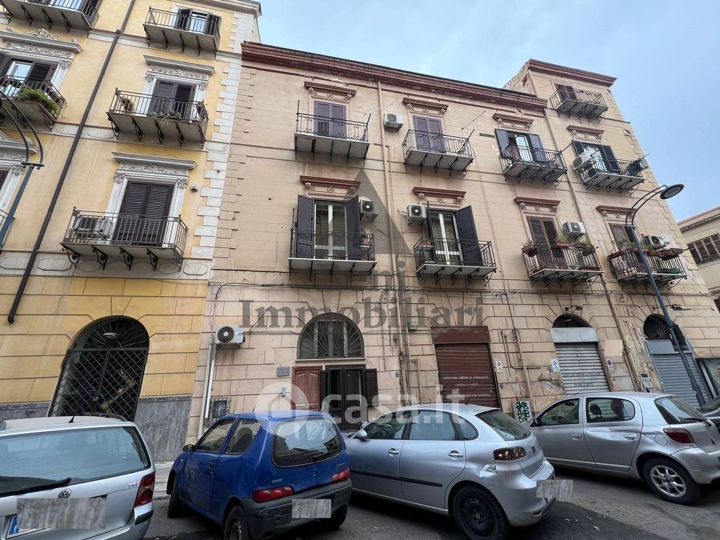 Appartamento in Vendita in Via Francesco Bentivegna a Palermo