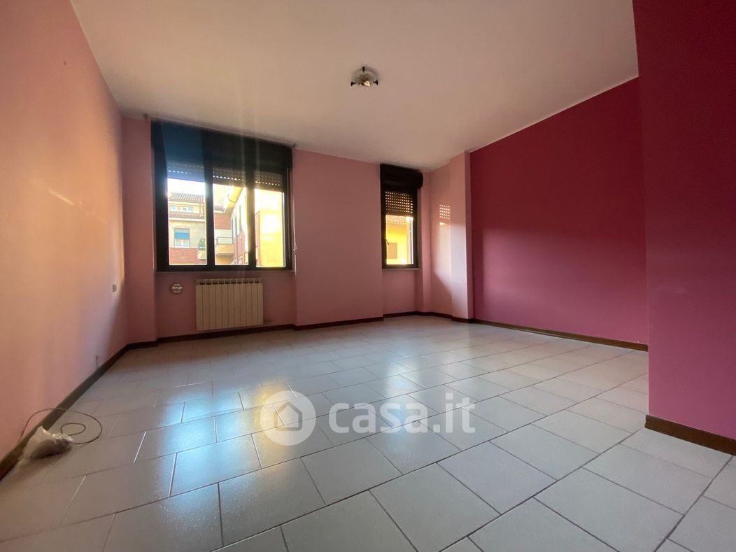 Appartamento in Vendita in Via Salvatore Sassi a Lecco