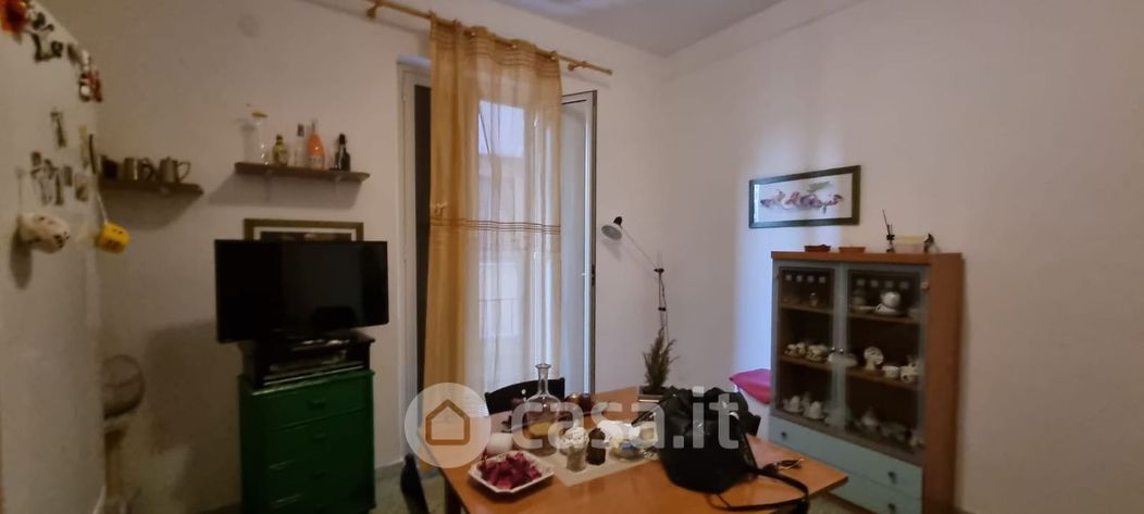 Appartamento in Vendita in Via Baldassare Zamparrone 5 a Palermo