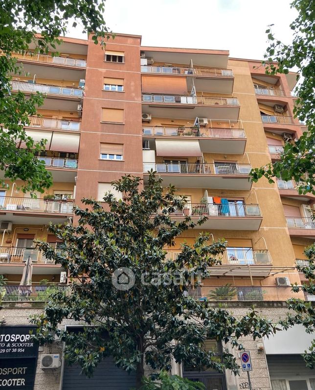 Appartamento in Vendita in Via Antonio Tempesta a Roma