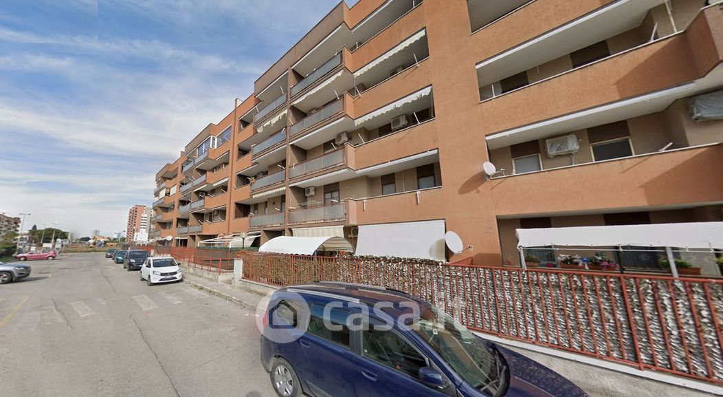 Appartamento in Vendita in Via LACONIA a Taranto