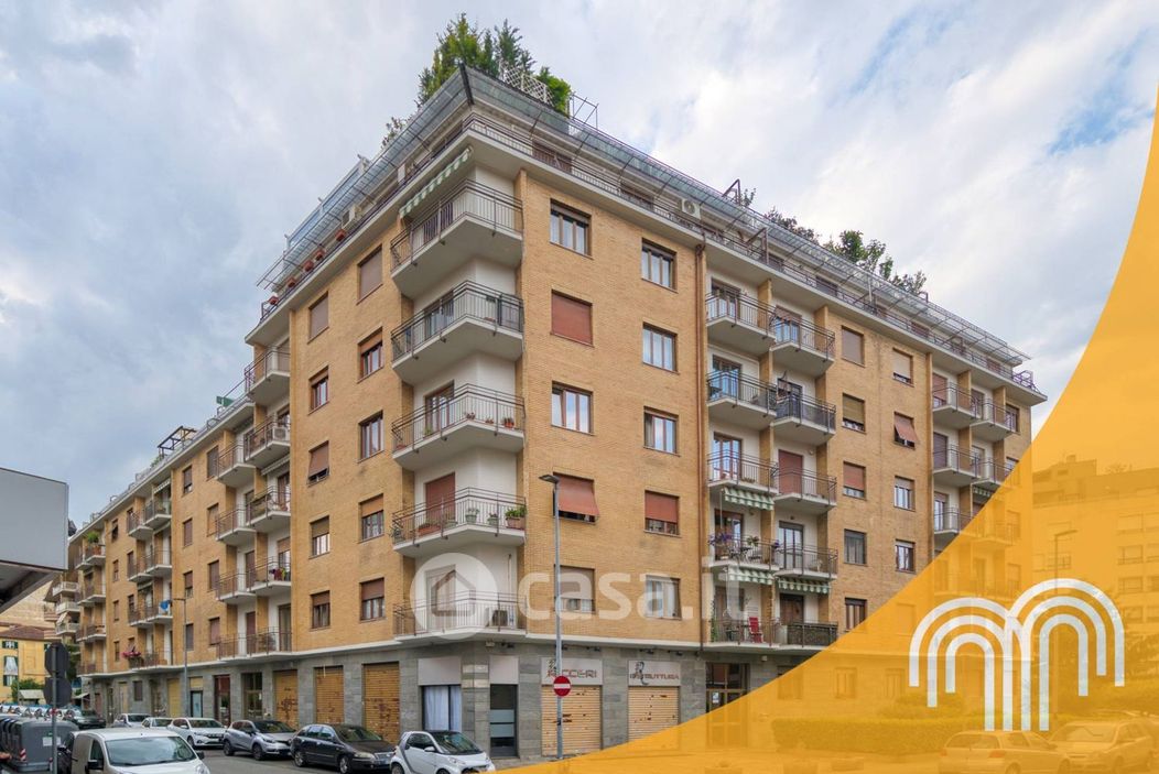 Appartamento in Vendita in Via Don Bosco 86 a Torino