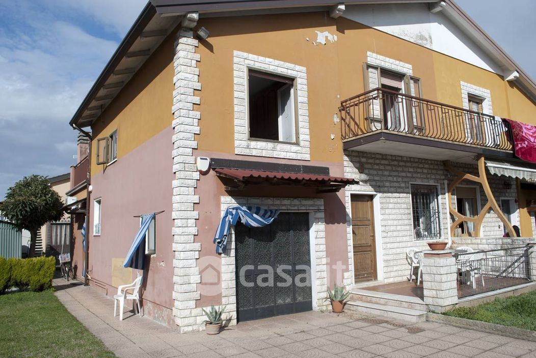 Casa Bi/Trifamiliare in Vendita in Traversa Decima Villaggio Sereno a Brescia