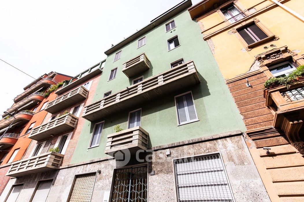 Appartamento in Vendita in Via Nicola D'Apulia 16 a Milano