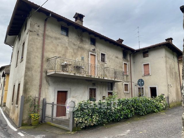 Casa indipendente in Vendita in Via Sant'Ambrogio 33 a Cenate Sopra