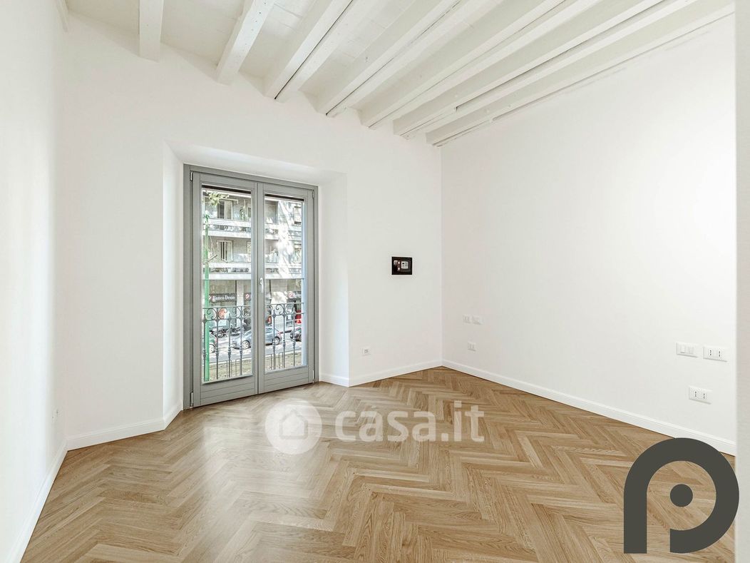 Appartamento in Vendita in Viale Monte Nero 10 a Milano