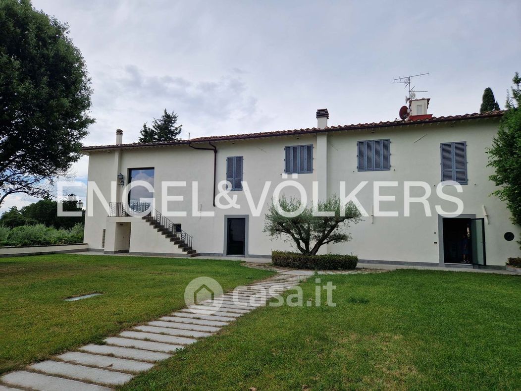 Villa in Affitto in Santa Maria Marignolle a Firenze