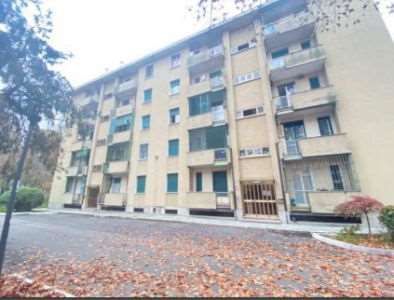 Appartamento in Vendita in Via Teano 21 a Milano