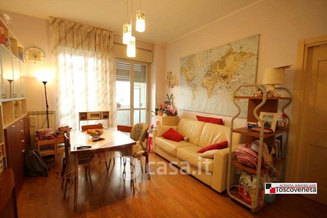 Appartamento in Vendita in Via Isa Belli Barsali a Lucca