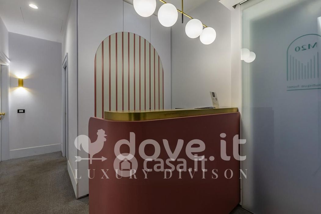 Appartamento in Vendita in Via Giuseppe Mazzini 20 a Milano
