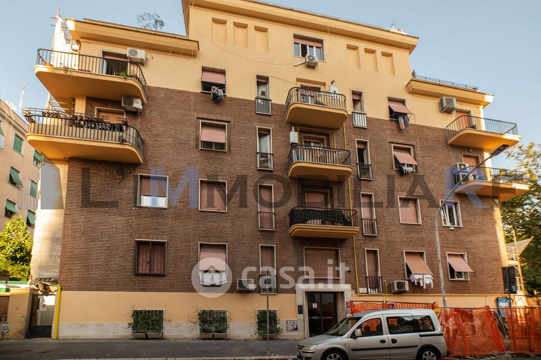 Appartamento in Vendita in Via San Vincenzo de' Paoli 2 a Roma