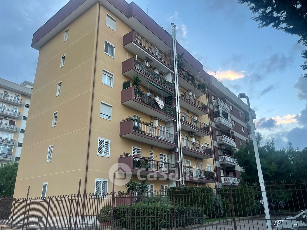 Appartamento in Vendita in Via Cavalieri di Vittorio Veneto a Bari
