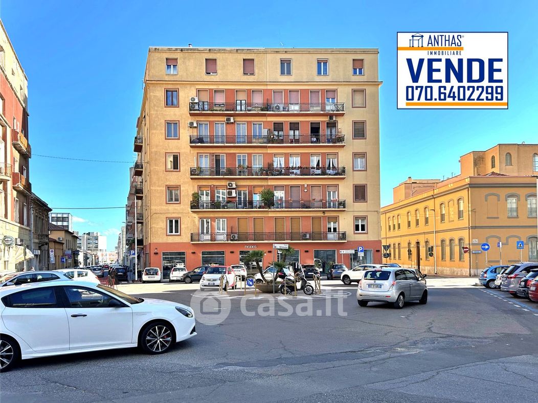 Appartamento in Vendita in Piazza Ichnusa a Cagliari