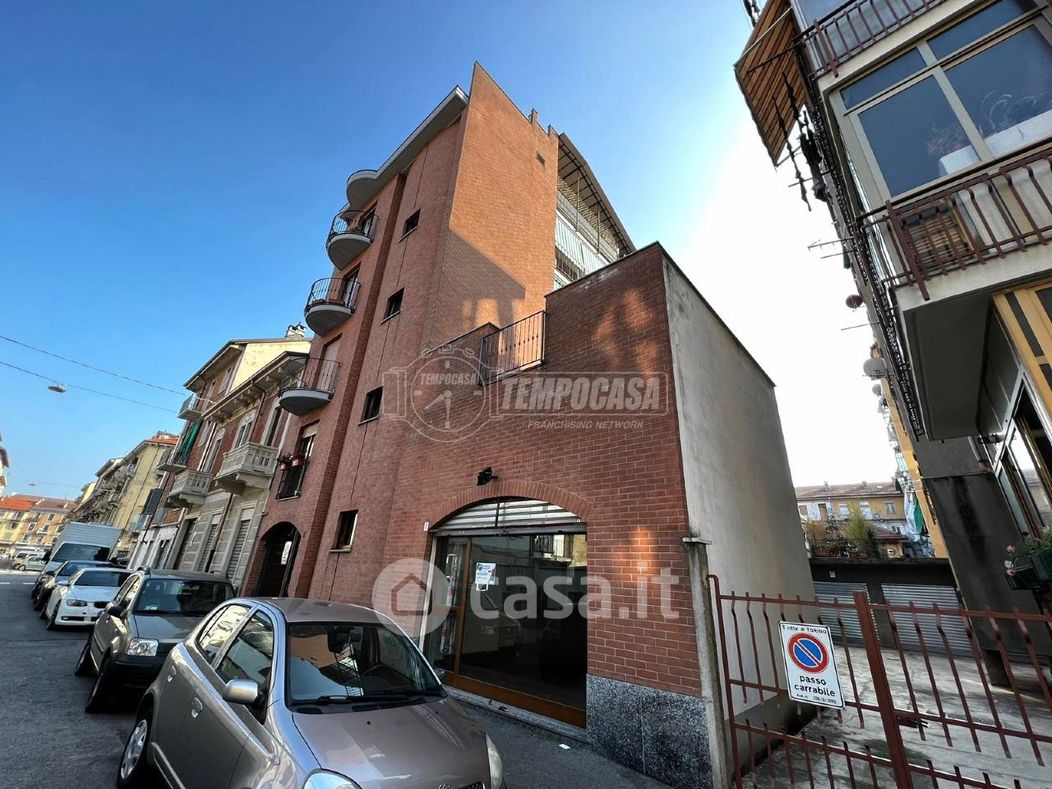 Appartamento in Vendita in Via Belmonte 15 a Torino