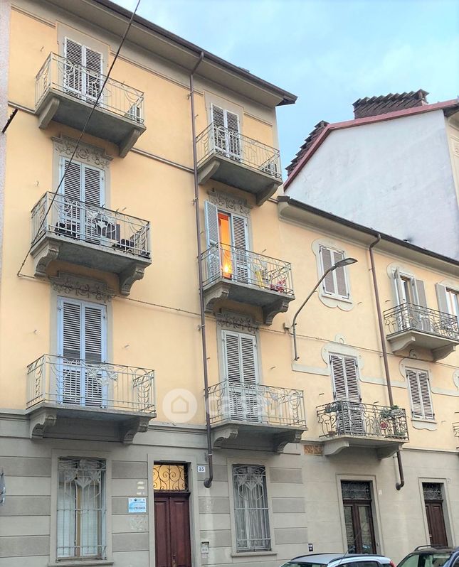 Appartamento in Vendita in Via Cumiana 35 a Torino