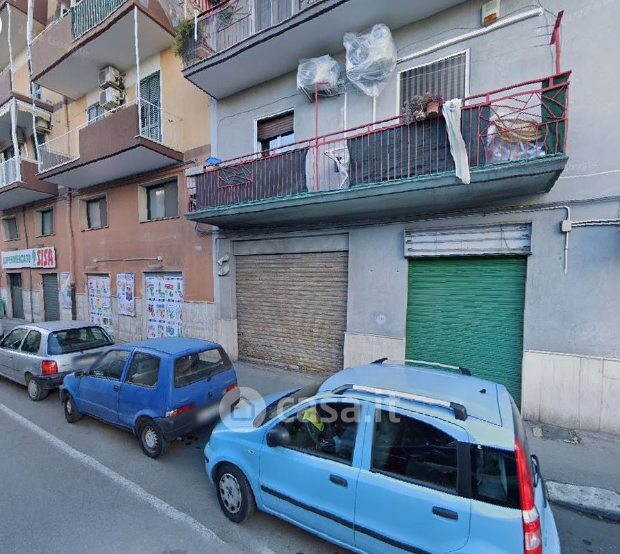 Negozio/Locale commerciale in Affitto in Via G. Maturi a Taranto